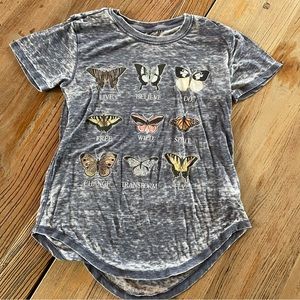 Butterfly Graphic Shirt Sz XS. Pre-owned, in excellent condition.